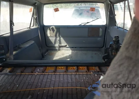 1992 Plymouth Grand Voyager Le from USA, damaged, VIN 1P4GH54R4NX252888